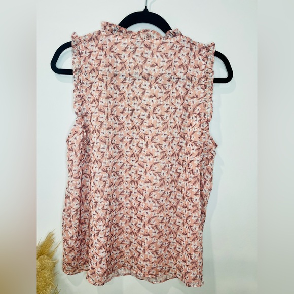 Rachel Zoe • Women’s Blush Shimmery Floral Sleeveless V Neck Blouse Top M NWOT - Picture 8 of 12